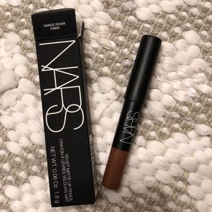 NARS velvet matte lip pencil 2496D DANCE FOREVER
